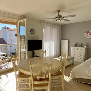 Les Locations Cinaureva Les îles D'or Appartement